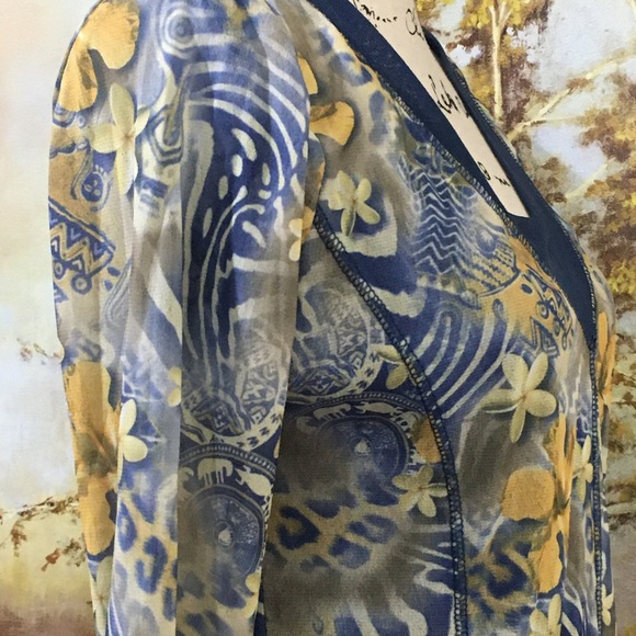 EUC LIOR PARIS EUC Pretty  Blue/Yellow Lined Top - Picture 5 of 11